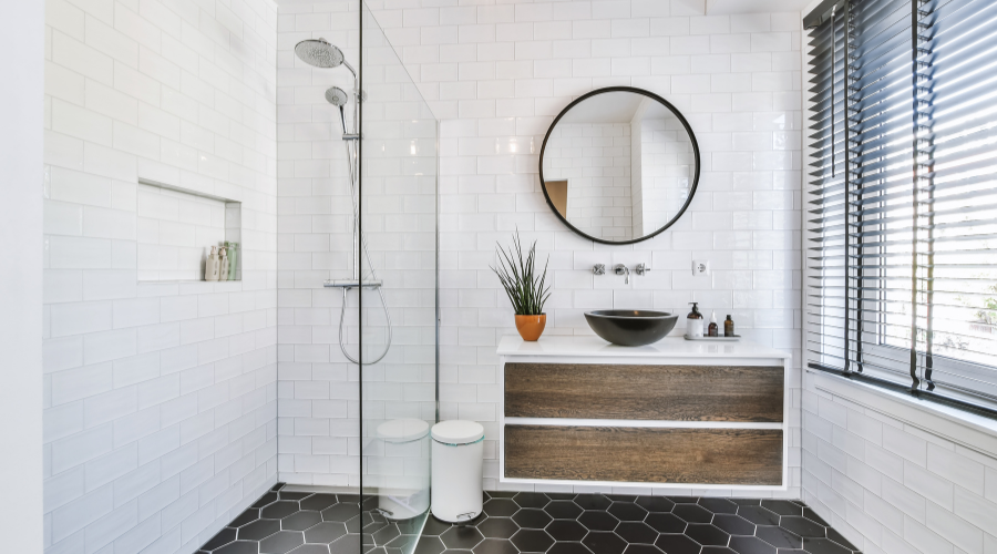 A Sparkling Clean Bathroom with Cleanz